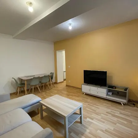 Le Spacieux Coty Apartment